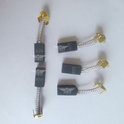 10*6*20mm Kohlenstoffbürste für Druckmaschine - Stahl-/Kunststoffmaterial kompatibel mit Komori Roland