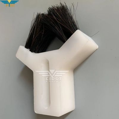 Martini Riding Nagelmaschine Heringknochenbürste, Riding Nagel Schweinehaar Heringknochenbürste Universal